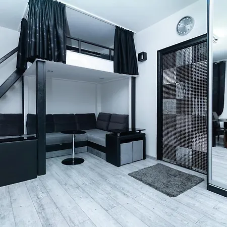 Apartment Chanel Chopina *