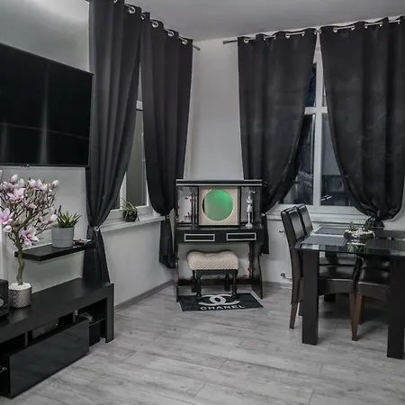 Chanel Chopina Apartment Sopot